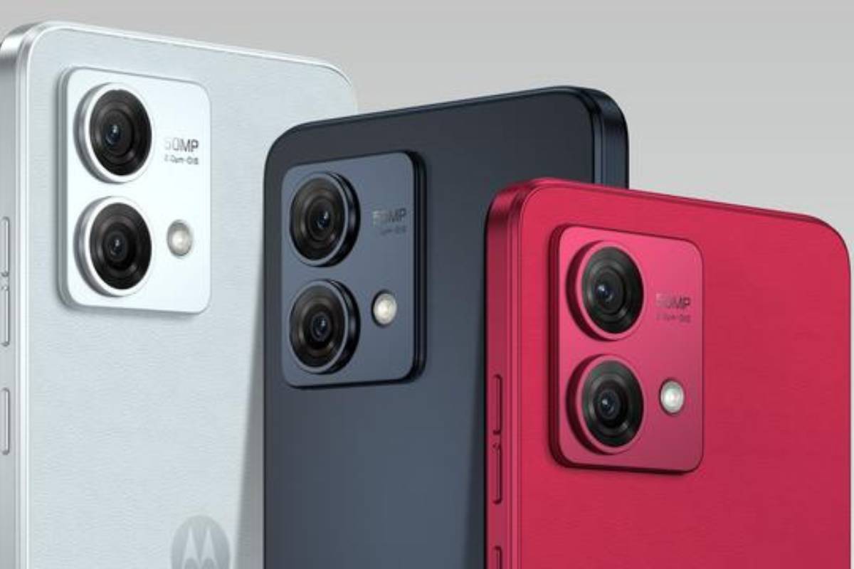 Moto G84